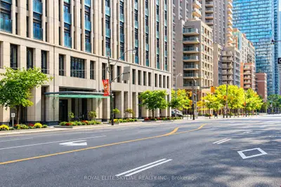 955 Bay Street 2401, Toronto, On M5s 0c6