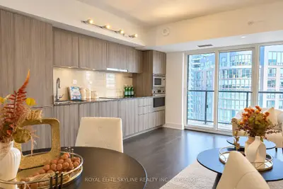 955 Bay Street 2401, Toronto, On M5s 0c6