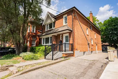 65 Spadina Road, Toronto, On M5r 2t1