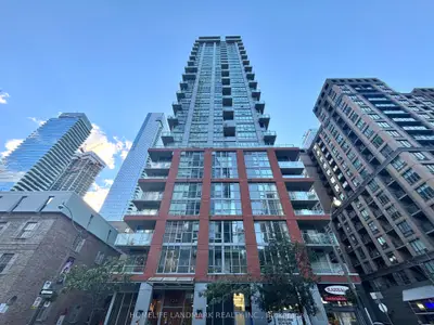 126 Simcoe Street 3306, Toronto, On M5h 4e6