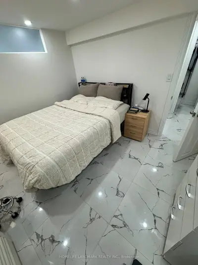 18 Faye Drive Basement, Toronto, On M2j 3s6