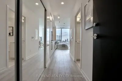 82 Dalhousie Street Ph08, Toronto, On M5b 0c5