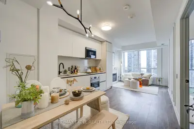 108 Peter Street 2708, Toronto, On M5v 0w2