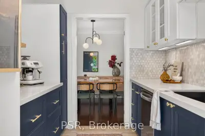 2 Powderhorn Mill Way, Toronto, On M2l 1r8