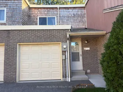 83 Thorny Vine Way, Toronto, On M2j 4j3