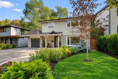 23 Dellbank Road, Toronto, On M3h 4m9