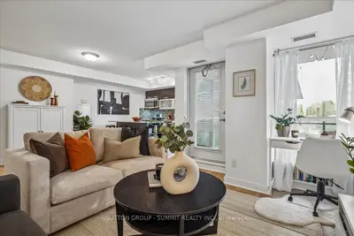 100 Western Battery Road 1012, Toronto, On M6k 3s2