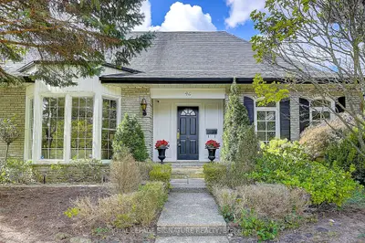 46 Caravan Drive, Toronto, On M3b 1n3