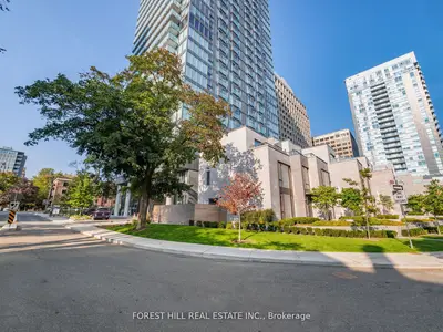 99 Foxbar Road 1007, Toronto, On M4v 0b2
