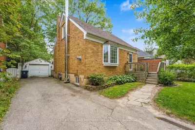 207 Elmhurst Avenue, Toronto, On M2n 1s2