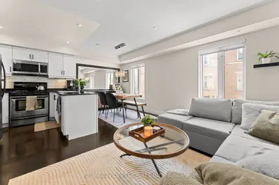 34 Western Battery Road 439, Toronto, On M6k 3n9