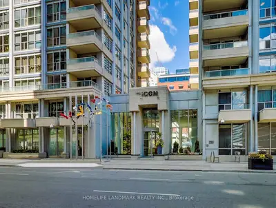 270 Wellington Street W 702, Toronto, On M5v 3p5