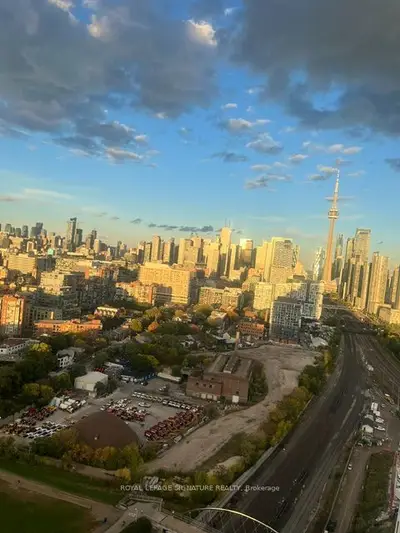 50 Ordnance Street 2808, Toronto, On M6k 0c9