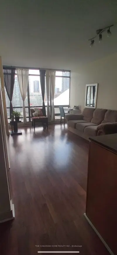 5 Mariner Terrace N 2108, Toronto, On M5v 3v6