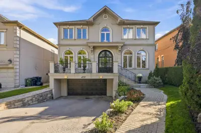 571 Old Orchard Grove, Toronto, On M5m 2h2