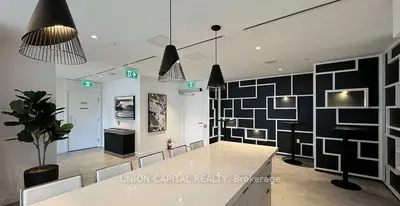 195 Redpath Avenue 2209, Toronto, On M4p 0e4