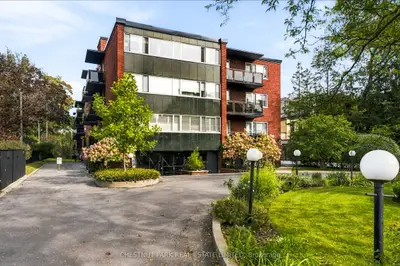 158 Crescent Road 102, Toronto, On M4w 1v2
