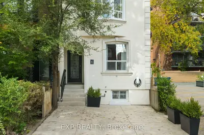 6 Louise Avenue, Toronto, On M6c 1e4
