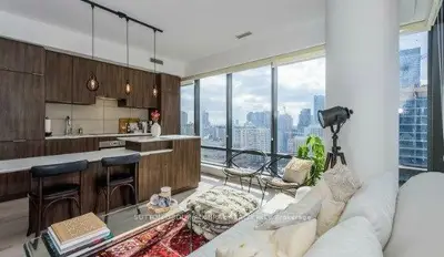 5 St Joseph Street 1605, Toronto, On M4y 0b6