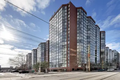 705 King Street W 1414, Toronto, On M5v 2w8