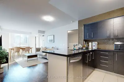 18 Parkview Avenue 1507, Toronto, On M2n 7h7