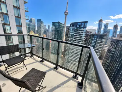 87 Peter Street 4613, Toronto, On M5v 2g4