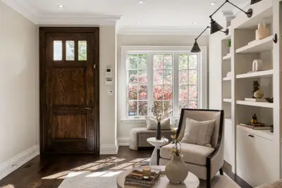 130 Donlea Drive, Toronto, On M4g 2m5