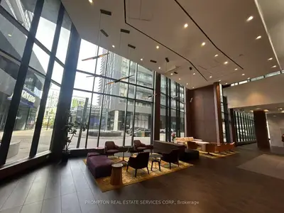 80 Queens Wharf Road 703, Toronto, On M5v 0j3