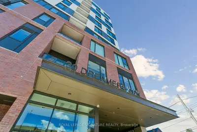 30 Dreamers Way 723, Toronto, On M5a 0z1