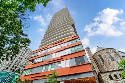 280 Dundas Street W 1803, Toronto, On M5t 0e3