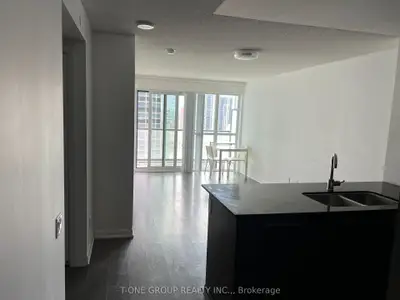 5162 Yonge St Street 1610, Toronto, On M2n 0e9