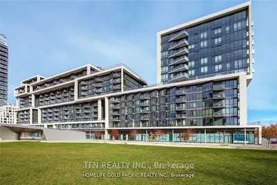 15 Merchants Wharf 712, Toronto, On M5a 0n8