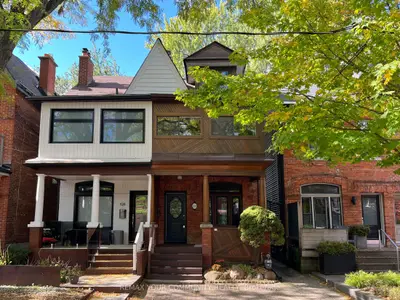 200 Albany Avenue, Toronto, On M5r 3c6