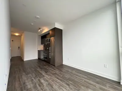 135 Lower Sherbourne Street 1954, Toronto, On M5a 1y4