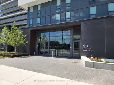 120 Varna Drive 1002, Toronto, On M6a 0b3