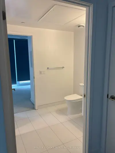 121 St Patrick Street 1325, Toronto, On M5t 0b8