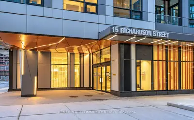 15 Richardson Street 926, Toronto, On M5a 0y5
