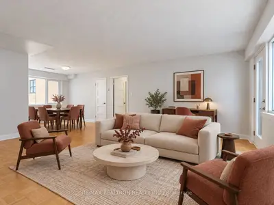 95 Lawton Boulevard 608, Toronto, On M4v 1z8