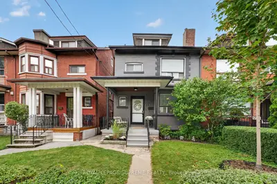 626 Manning Avenue, Toronto, On M6g 2v9