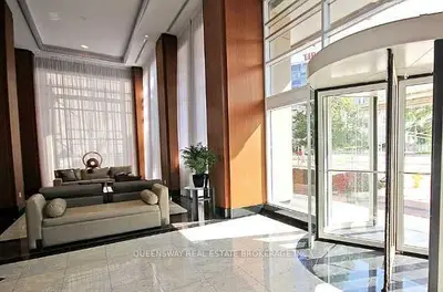 628 Fleet Street 401, Toronto, On M5v 1a8