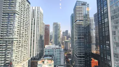 400 King Street W 2908, Toronto, On M5v 0x8