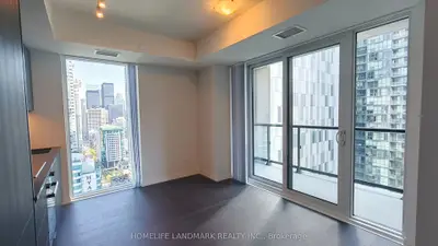 400 King Street W 2908, Toronto, On M5v 0x8