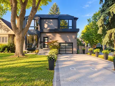 48 Sharron Drive, Toronto, On M4g 2a6