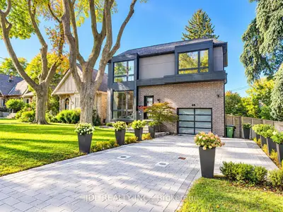48 Sharron Drive, Toronto, On M4g 2a6