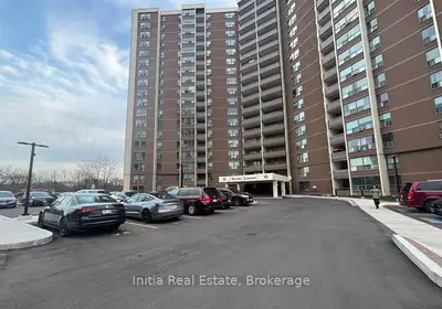 15 Vicora Linkway Way 1508, Toronto, On M3c 1a9