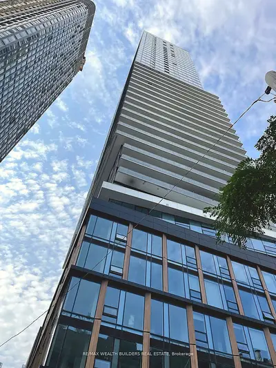 89 Church Street 3507, Toronto, On M5c 2g3