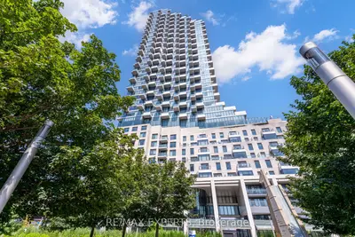 16 Bonnycastle Street 1806, Toronto, On M5a 0c9