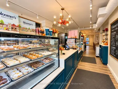 715 Queen Street W, Toronto, On M6j 1e6