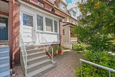 227 Montrose Avenue, Toronto, On M6g 3g6
