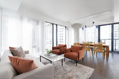 185 Roehampton Avenue 1702, Toronto, On M4p 0c6